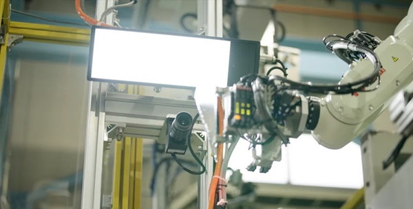 外観検査ロボットシステム導入事例